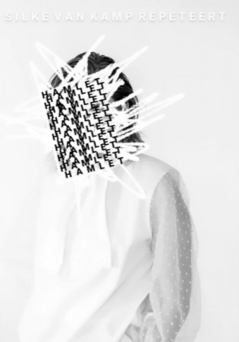 Silke van Kamp repeteert