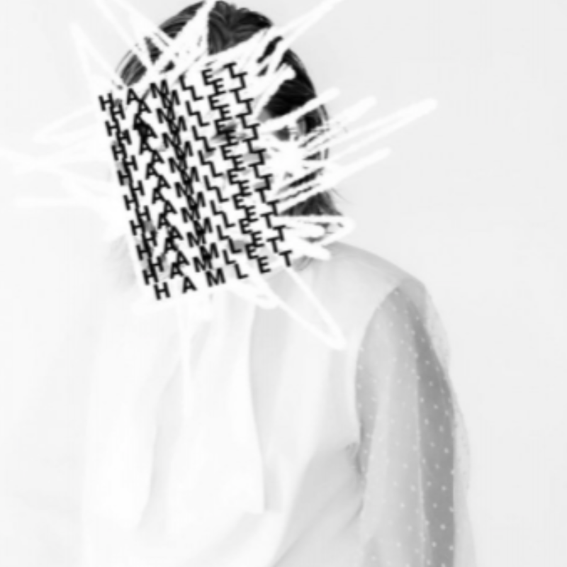 Silke van Kamp repeteert